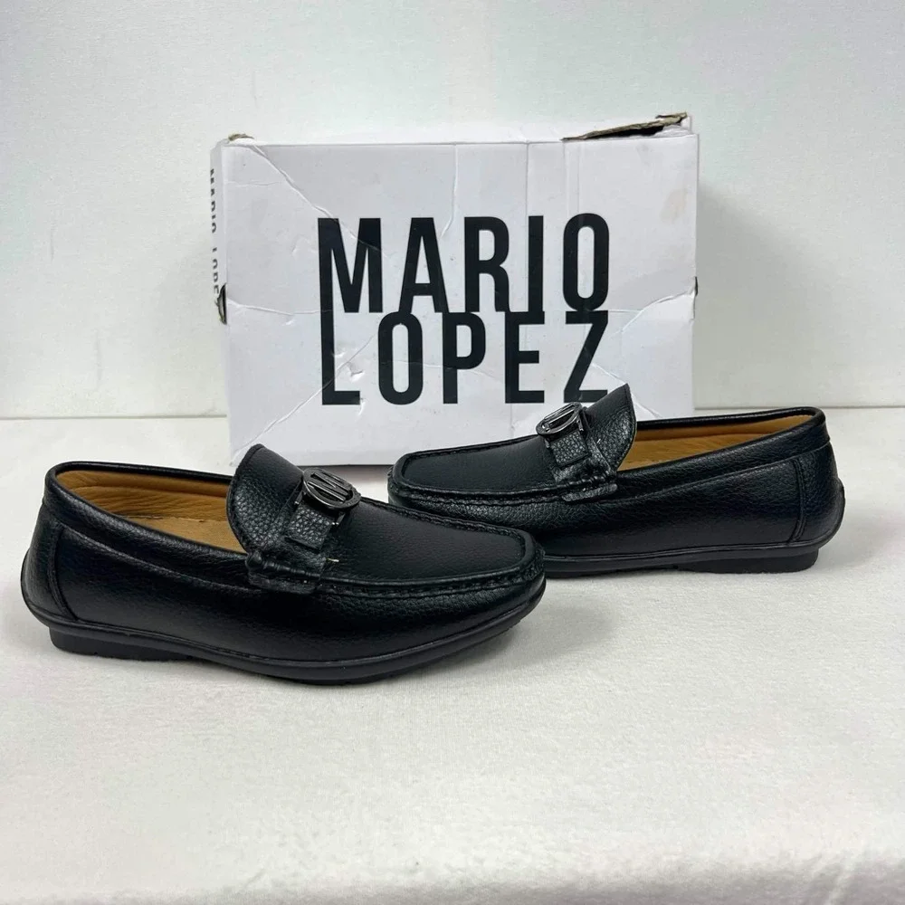EUC Mario Lopez Hogan Black Loafers Shoes Metal ML Logo Memory Foam Boys 12M